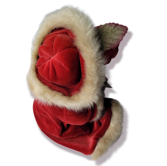 BEARINGTON COLLECTION Virginia Retired Christmas Bear - Picture 2 of 6